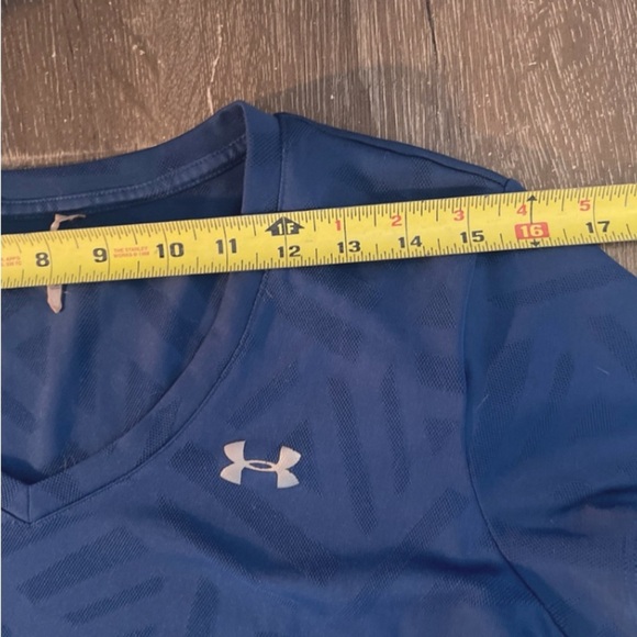 Under Armour Women’s T-Shirt - Picture 7 of 9